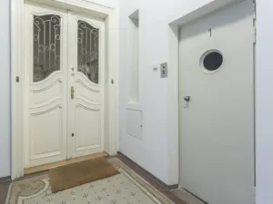 Pronájem kanceláře, Praha - Staré Město, Martinská, 180 m2