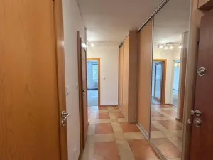 Pronájem bytu 2+kk, Praha - Stodůlky, Zvoncovitá, 43 m2