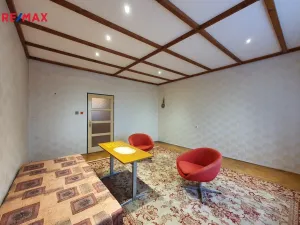 Prodej rodinného domu, Skočice, 289 m2