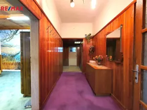 Prodej rodinného domu, Skočice, 289 m2