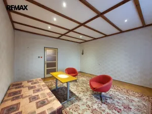 Prodej rodinného domu, Skočice, 289 m2