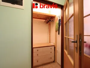 Pronájem bytu 1+kk, Neslovice, Školní, 31 m2