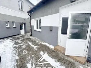 Pronájem obchodního prostoru, Hlučín, Ostravská, 44 m2