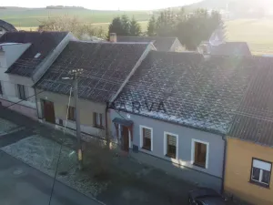 Prodej rodinného domu, Radnice, Ke Skomelnu, 81 m2