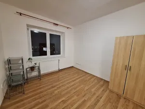 Pronájem bytu 1+kk, Praha - Michle, Jihlavská, 25 m2