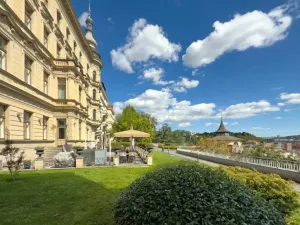 Pronájem bytu 3+kk, Praha - Vinohrady, U Zvonařky, 90 m2