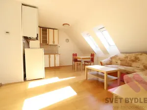 Pronájem bytu 2+kk, Praha - Radlice, Na Farkáně III, 56 m2