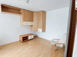 Pronájem bytu 1+1, Cheb, Přátelství, 35 m2