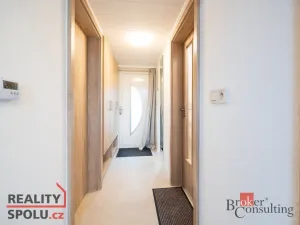 Pronájem bytu 1+kk, Světice, K Dálnici, 42 m2