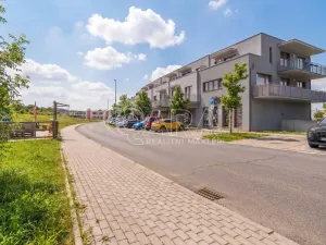 Pronájem obchodního prostoru, Praha - Hostavice, U Hostavického potoka, 53 m2