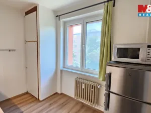 Prodej bytu 2+1, Praha - Hloubětín, Mochovská, 52 m2