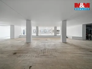 Pronájem obchodního prostoru, Hronov - Zbečník, 780 m2