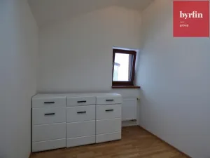 Pronájem rodinného domu, Hrabyně, 150 m2