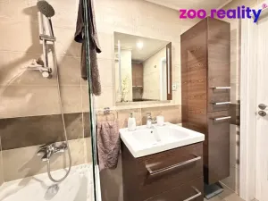 Prodej bytu 2+1, Chomutov, Bezručova, 60 m2