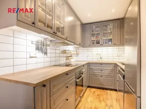 Prodej bytu 4+kk, Praha - Chodov, Petýrkova, 86 m2