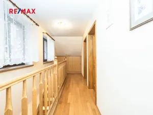 Pronájem rodinného domu, Mirošovice, Senohrabská, 150 m2