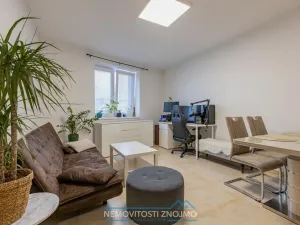 Pronájem bytu 2+kk, Znojmo, Krátká, 50 m2