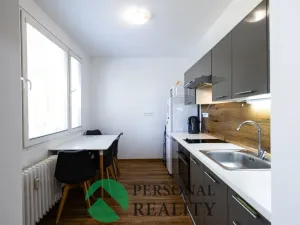 Prodej bytu 2+1, Písek - Budějovické Předměstí, nábřeží 1. máje, 66 m2