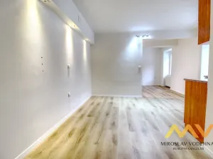 Prodej bytu 2+kk, Hradec Králové, Střelecká, 38 m2