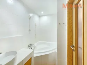 Pronájem bytu 2+1, Chomutov, Patočkova, 50 m2