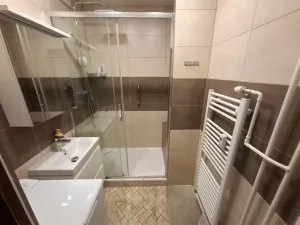 Prodej bytu 2+kk, Brno - Bohunice, Neužilova, 45 m2