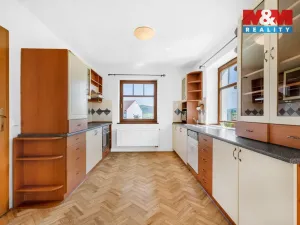 Pronájem rodinného domu, Liberec - Liberec XXX-Vratislavice nad Nisou, Leknínová, 136 m2