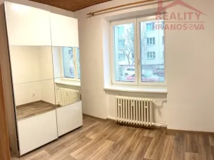 Pronájem bytu 3+kk, Ostrava, Ženíškova, 73 m2