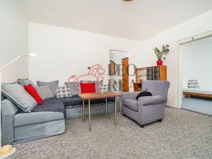 Prodej bytu 3+1, Praha - Lhotka, Štúrova, 69 m2