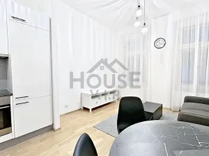 Prodej bytu 2+kk, Praha - Žižkov, Bořivojova, 40 m2