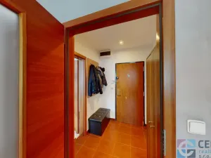 Pronájem bytu 2+kk, Jablonec nad Nisou, Vysoká, 42 m2