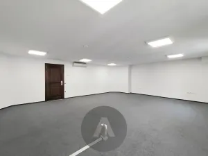 Pronájem kanceláře, Olomouc, Horní náměstí, 56 m2