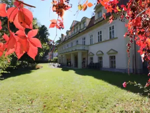 Pronájem kanceláře, Praha - Bubeneč, Na Zátorce, 70 m2