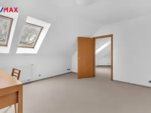 Prodej bytu 5+kk, Praha - Dolní Měcholupy, Za kovárnou, 219 m2