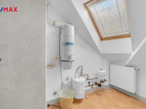 Prodej bytu 5+kk, Praha - Dolní Měcholupy, Za kovárnou, 219 m2