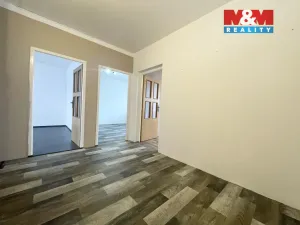 Pronájem bytu 3+1, Sokolov, Jiřího z Poděbrad, 69 m2