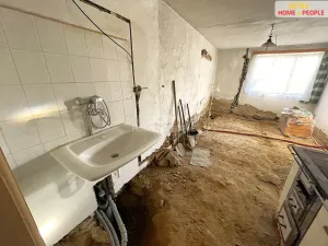 Prodej rodinného domu, Strašín - Nahořánky, 235 m2