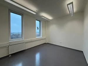 Pronájem kanceláře, Brno - Štýřice, Pražákova, 38 m2
