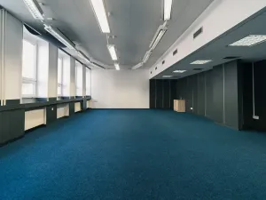 Pronájem kanceláře, Pardubice, Pernerova, 20 m2