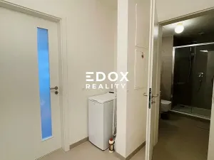 Pronájem bytu 1+kk, Praha - Košíře, Naskové, 34 m2