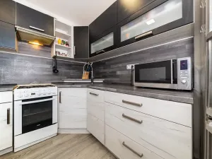 Prodej bytu 3+1, Klatovy, Suvorovova, 61 m2