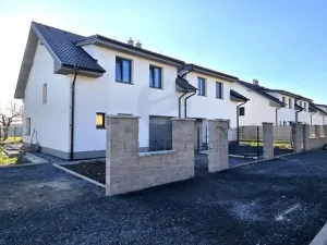 Prodej rodinného domu, Přerov nad Labem, 126 m2