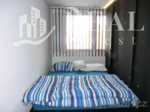 Pronájem bytu 1+kk, Chomutov, Březenecká, 24 m2