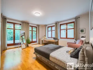 Pronájem bytu 4+kk, Praha - Vinohrady, Perucká, 180 m2