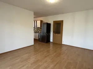 Pronájem bytu 2+kk, Vestec, Ve Stromkách, 50 m2