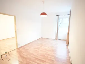 Pronájem bytu 2+1, Praha - Břevnov, Pod Drinopolem, 56 m2