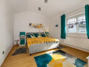 Prodej vícegeneračního domu, Regen,, Německo, 213 m2