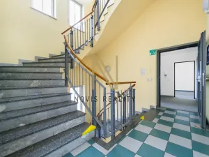 Pronájem kanceláře, Plzeň, Americká, 165 m2