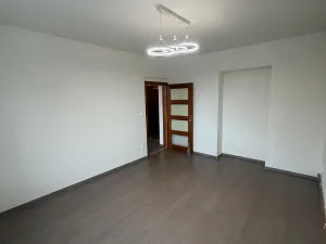 Pronájem bytu 2+1, Praha - Vršovice, Na křivce, 56 m2