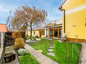 Prodej rodinného domu, Plzeň, Pod Lesem, 250 m2