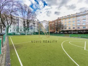 Prodej bytu 1+kk, Praha - Bubeneč, N. A. Někrasova, 33 m2